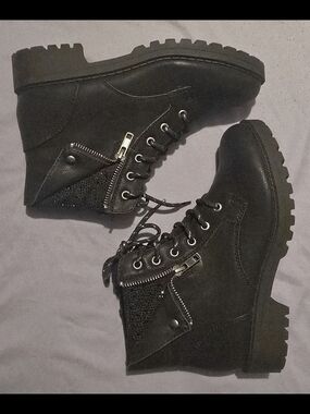 Women's Black Lace-Up Ankle Boots with Zipper And Shimmery Detail NWOT